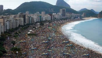 Copa Libertadores: Cientos de Xeneizes hacen suya la playa de Copacabana | Video