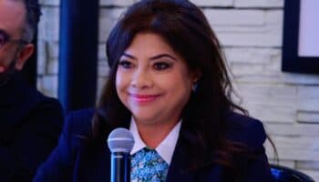 Clara Brugada se registra como precandidata única de Morena para la CDMX
