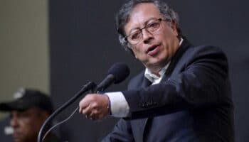 Fox y Calderón condenan ‘asedio’ de Petro a la Corte Suprema colombiana