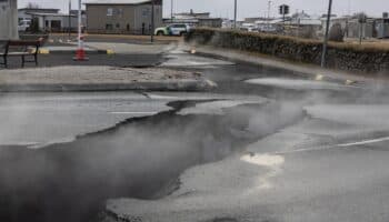 Islandia suspende estado de emergencia por actividad sísmica; no descarta erupción volcánica