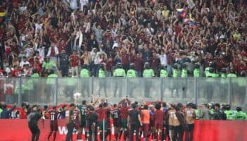 Venezuela denuncia 'secuestro vengativo, agresiones y discriminación' de Perú contra su selección de futbol