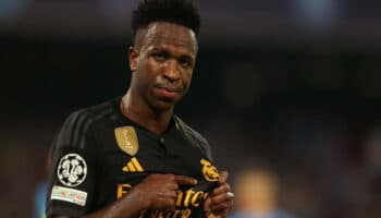 "Puede que Vinícius tenga que mejorar su actitud en algunas circunstancias": Ancelotti | Video