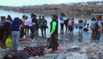 Crisis migratoria en Piedras Negras por nueva Ley SB4 y amenaza de cierre al Puente Internacional 2: Ritchie | Video