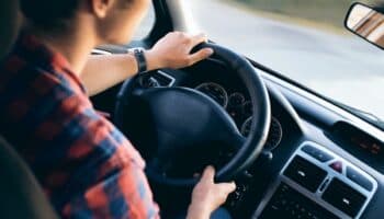 ¿Qué hacer si tiembla cuando estás manejando?