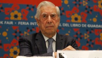 'Hay que reconocer la grandeza de un escritor': Sheinbaum reconoce legado de Vargas Llosa tras su fallecimiento