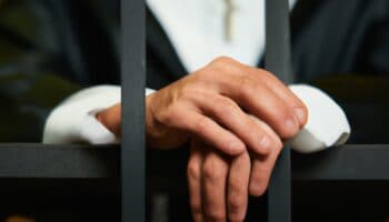 Puebla: Dictan 21 años de prisión a diácono por abusar de menor