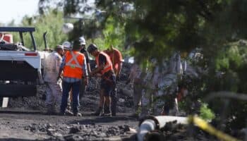 Localizan dos cuerpos de los 10 mineros atrapados en El Pinabete
