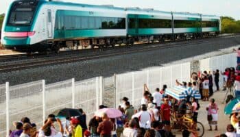 ¿Cuáles son los horarios de las paradas del Tren Maya?