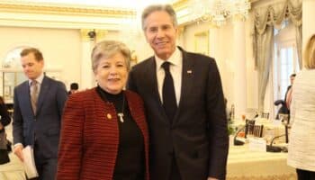 Bárcena ofrece apoyo a Blinken en la `gran batalla´de la movilidad humana