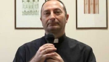 Excomulgan a sacerdote que calificó a Francisco como ‘antipapa’
