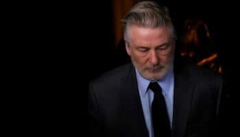 Alec Baldwin, acusado nuevamente de homicidio involuntario de Halyna Hutchins en el rodaje de 'Rust'