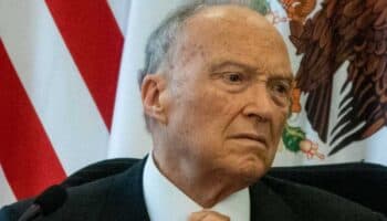 FGR carga contra jueces, medios y abogados por liberación de ocho militares