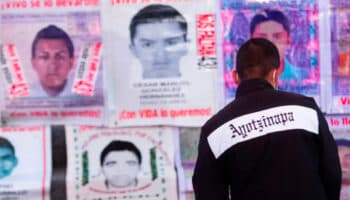 No vemos transformación, es lo mismo que el gobierno anterior, acusa padre de uno de los 43 normalistas