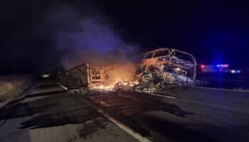 Al menos 22 personas pierden la vida en choque en Sinaloa