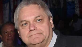 Reportan desvanecimiento de Carlos Bremer