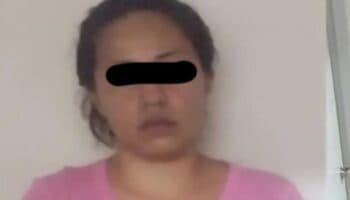 Detienen a mujer en Ecatepec por golpear a sus hijos con palos
