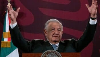 AMLO celebra nombramiento de Jorge Álvarez Máynez como precandidato de MC: es legal