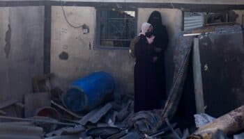 Dos madres mueren cada hora por guerra en Gaza: ONU-Mujeres