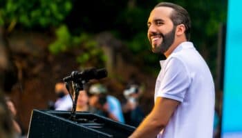Nayib Bukele: 'Es un honor recibir ataques'