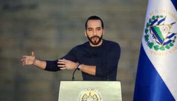 Engaño de criminal a gobierno salvadoreño no termina en jefe de DECO; él hace referencia al mandamás: Martínez