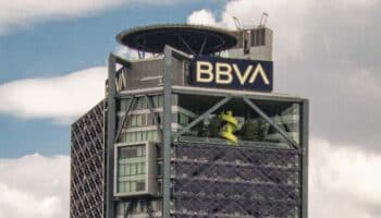 Juez propone juzgar a BBVA por un presunto caso de espionaje