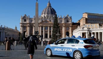 Víctimas de abusos pedirán al Vaticano que se expulse permanentemente a los curas pederastas