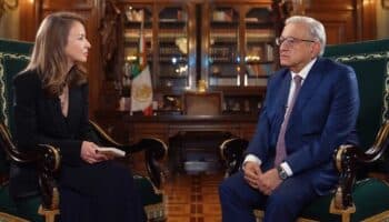 AMLO reconoce que el caso Ayotzinapa es una 'asignatura pendiente' que le 'dolería' no resolver