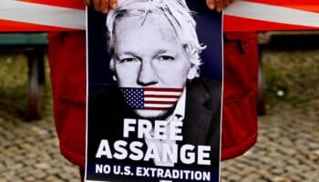 Estados Unidos niega que cargos contra Assange sean políticos o por actividad periodística