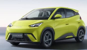 Lanzan auto eléctrico chino en 358 mil pesos; automotriz ya busca planta en México