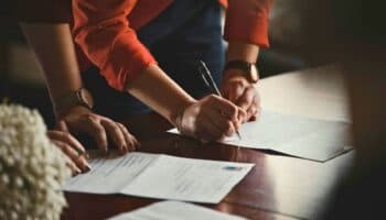 CCE reporta casi 60 mil vacantes para mexicanos repatriados de EU; ¿cuáles son las ofertas y sueldos?