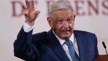 'Marcha por Nuestra Democracia' es para defender corrupción: AMLO