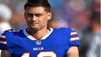 NFL: Firma Matt Araiza con los campeones Kansas City Chiefs | Video