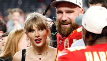 Internautas advierten a Taylor Swift sobre Travis Kelce tras incidente con entrenador