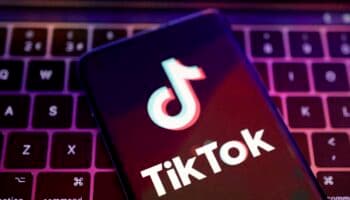 China acusa a EU aplicar una lógica 'de bandidos' por posible veto a TikTok