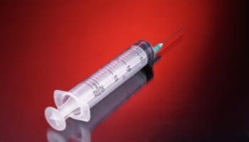 México alerta de sedante 'zombie' en opioides