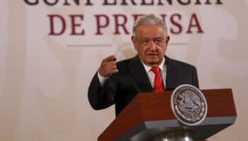 AMLO acusa a Frayba y Centro Prodh de 'magnificar' violencia en Chiapas