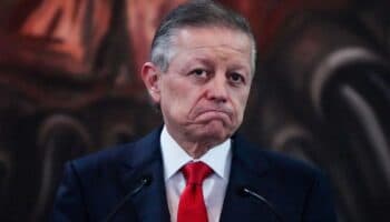 ¿Qué intención hay detrás de la denuncia e investigación contra Arturo Zaldívar?: Mesa de Análisis