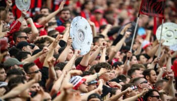 Levanta Bayer Leverkusen la primera Bundesliga de su historia | Video