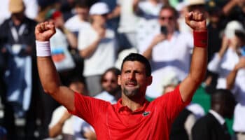 Montecarlo: Avanzan Djokovic y Sinner a Cuartos de Final | Video