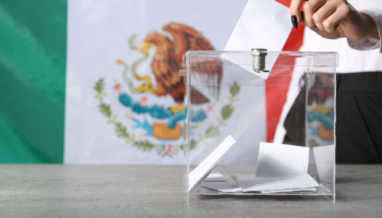 Los jóvenes tienen la gran oportunidad este 2 de junio | Artículo de Rebeca Dosal y David Ordaz