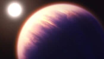 Descubren nuevo planeta gigante y tan liviano como el algodón de azúcar