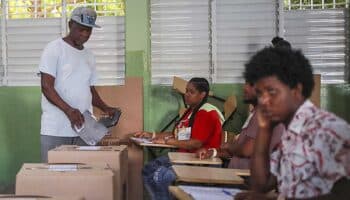 República Dominicana vota en las elecciones más observadas de su historia
