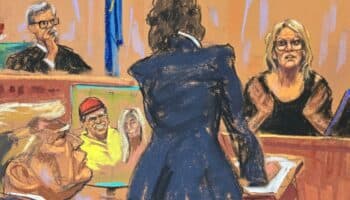 Stormy Daniels testifica y afirma que le preocupaba que Trump no cumpliera acuerdo por su silencio