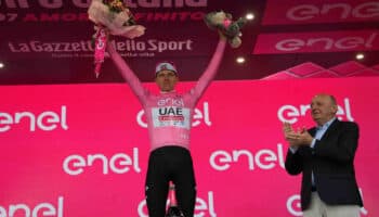 Giro de Italia 2024: Tadej Pogacar se apodera de la maglia rosa en la Etapa 2 | Video