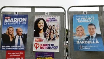 Elecciones europeas: abstención y apoyo a la extrema derecha definen el voto joven en Francia