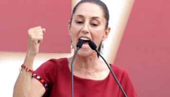 Sheinbaum marca camino para Plan C tras contradicción de líderes parlamentarios