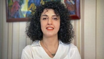 Un tribunal iraní condena a la premio Nobel de la Paz Mohammadi a otro año de prisión