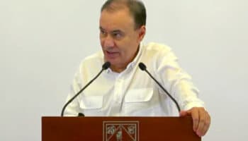 Durazo llama a expertos para investigación de incendio en tienda Waldo’s