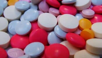 Cofepris detecta falsificación y venta ilegal de medicamento para hipotiroidismo