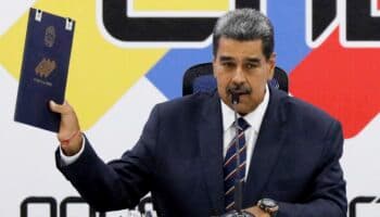 Rusia llama a la oposición venezolana a aceptar su derrota y felicitar a Maduro